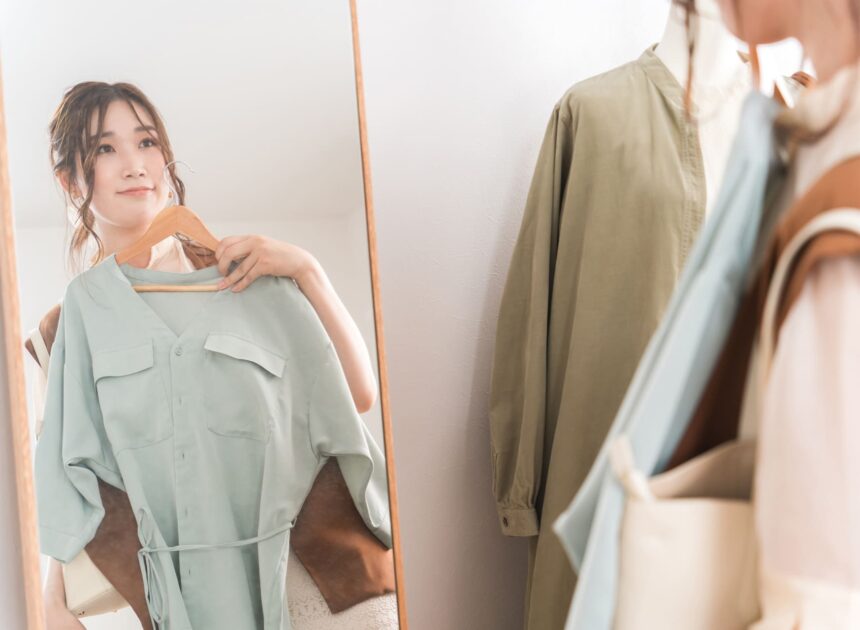 顔タイプ別コーデとは？似合う服の選び方を解説